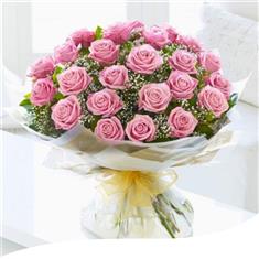 24 Pink Rose With Gypsophila