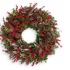NT Red Ilex Wreath