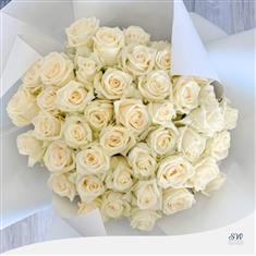 50 White Roses Bouquet