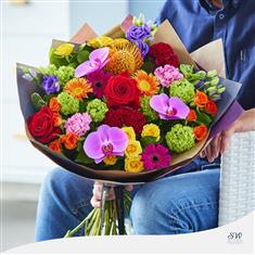 Valentine&#39;s Vibrant  Hand-Tied (Luxury)