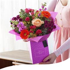 Mother&#39;s Day Gift Box - Bold Blossoms
