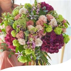 Pure Luxury Bright Bouquet