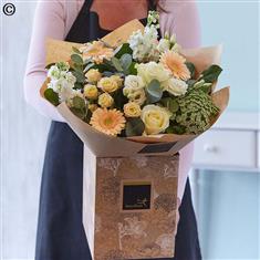 Sympathy Hand-tied Large