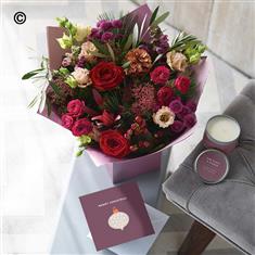 Extra Large Classic Gift Box with Card and Candle