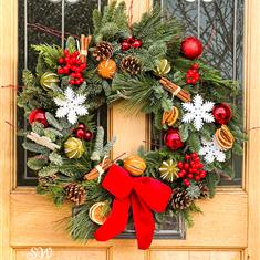 Christmas Tradition Wreath