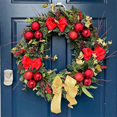 Golden Glow Festive Wreath