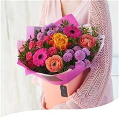 Mother's Day Gift Box - Roseate Charm