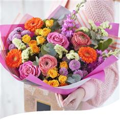 Mother&#39;s Day Hand-Tied - Eclectic Elegance (Extra Large)
