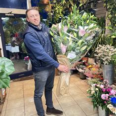 Large Lily Bouquet 
