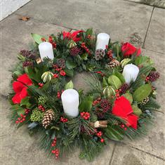 Traditional Red and Green Advent Wreath