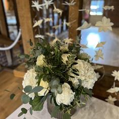 White Vase Table Centre