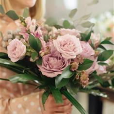 All pink hand-tied workshop