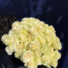 30 White Roses 