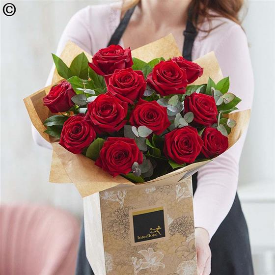 12 Stocks Red Roses 12 Red Roses